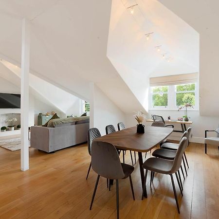 Lovely Central Apartment With Park Views Londen Buitenkant foto