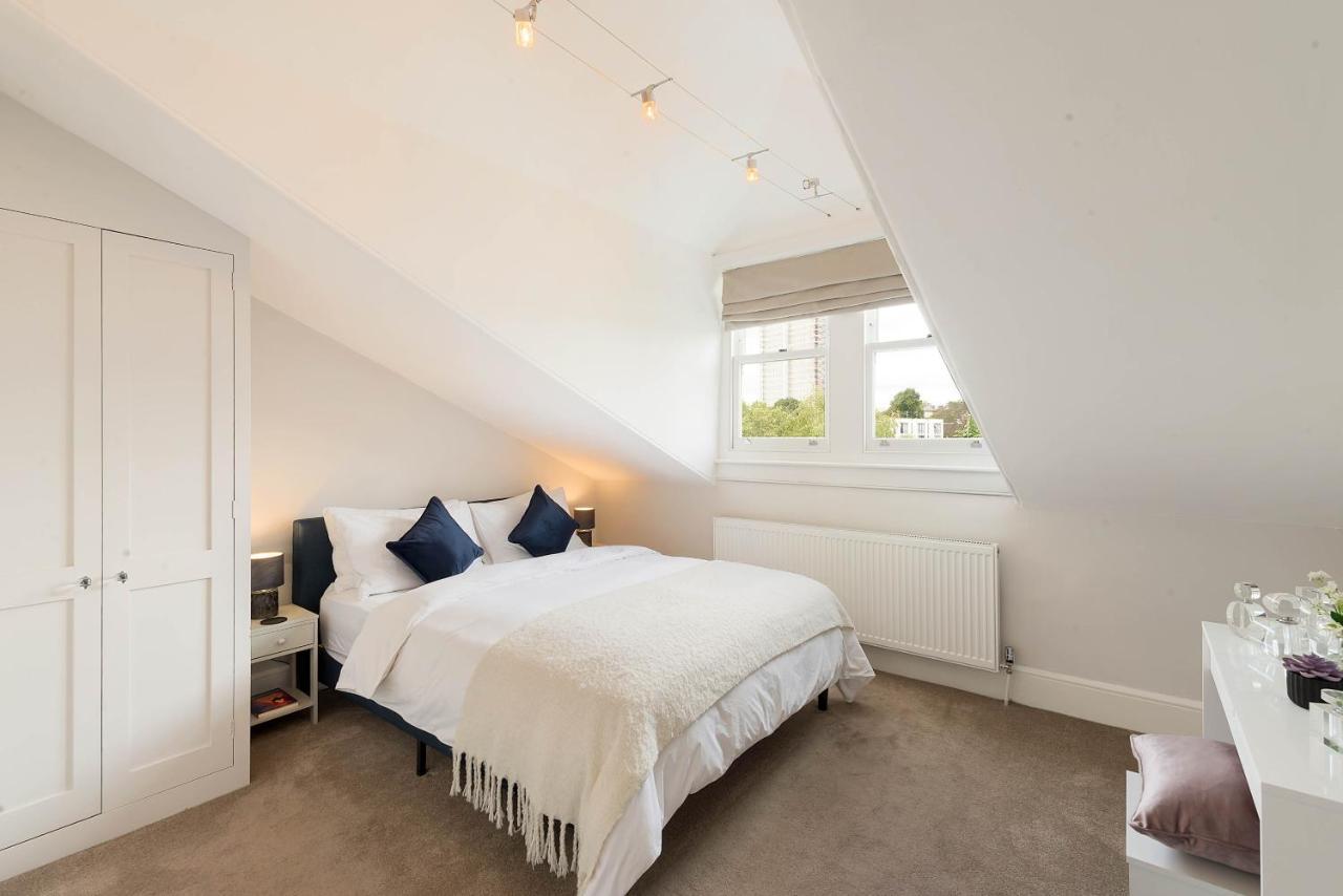 Lovely Central Apartment With Park Views Londen Buitenkant foto
